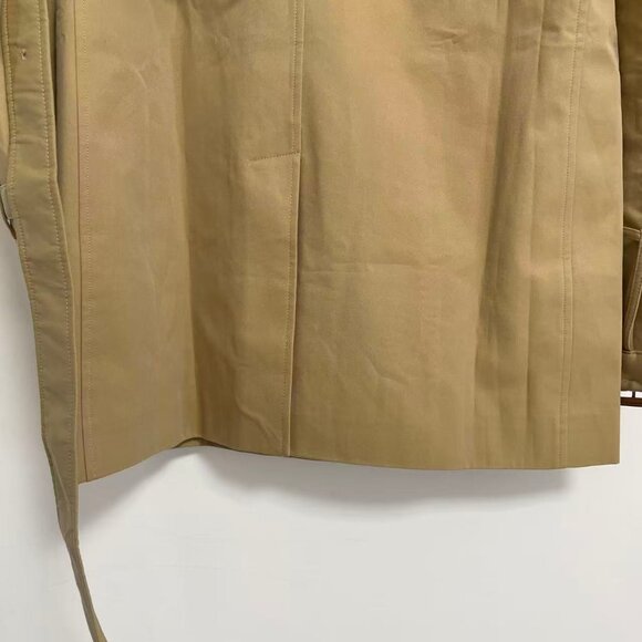 Streamlined trench with back slit and waist belt - Picture 12 of 14